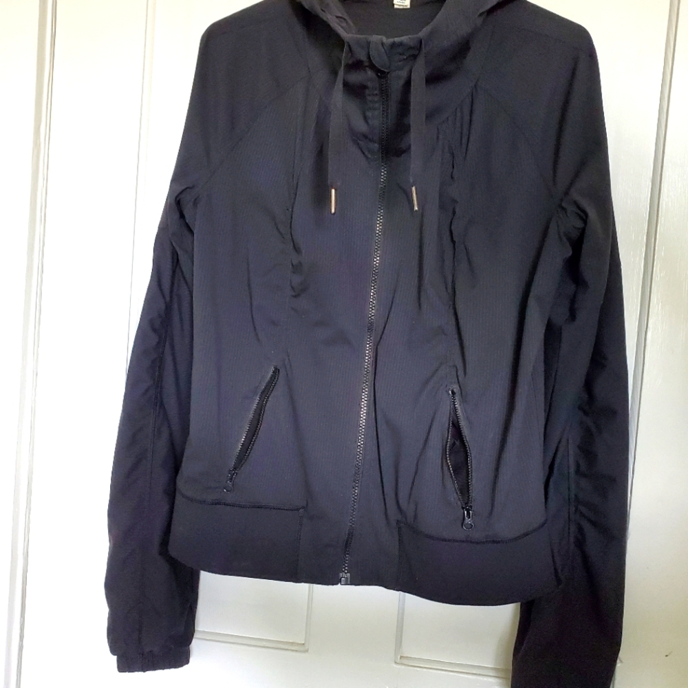 Lululemon Cropped Light Jacket, Black